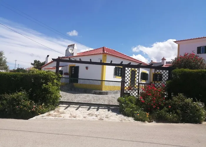 Casas Da Lagoa - 4 Independentes * Santo Isidoro